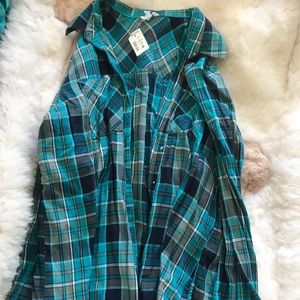 Aeropostale plaid shirt. NWT